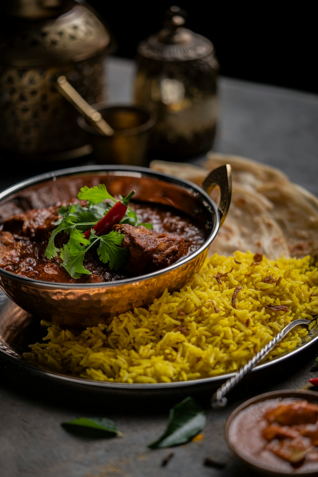 Home Indian food photography. naan and biriyani
